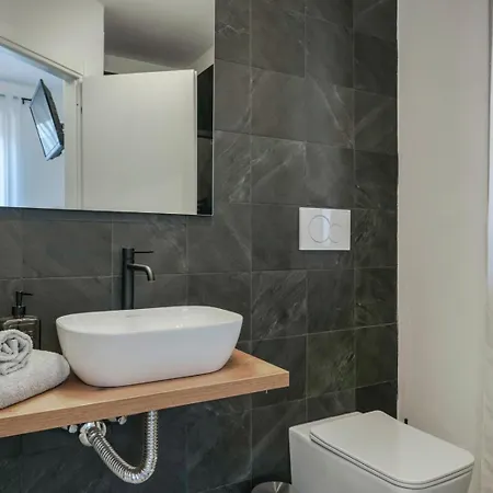 Roka House Lägenhet Peschiera del Garda